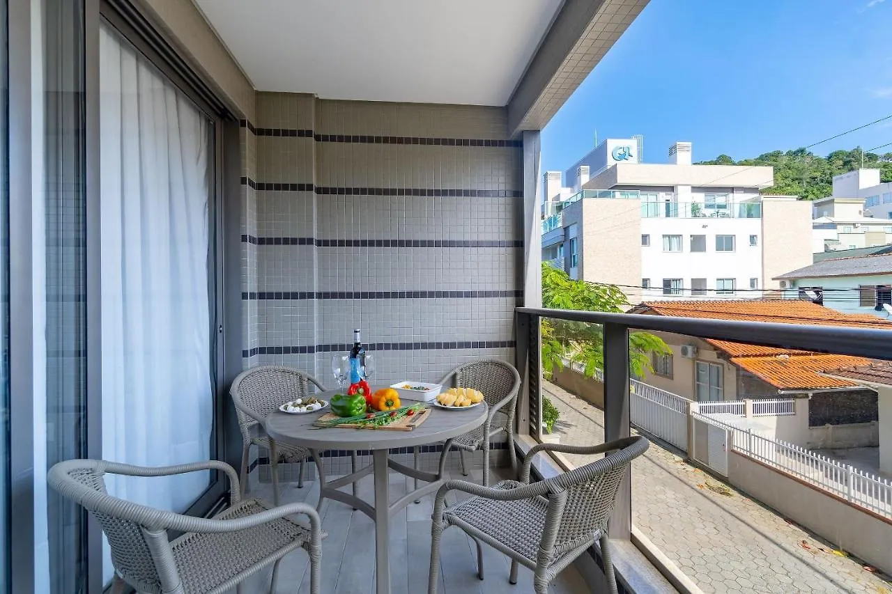 Porto Madero - Amplo Apartamento Em Condo Com Piscina بومبينهاس